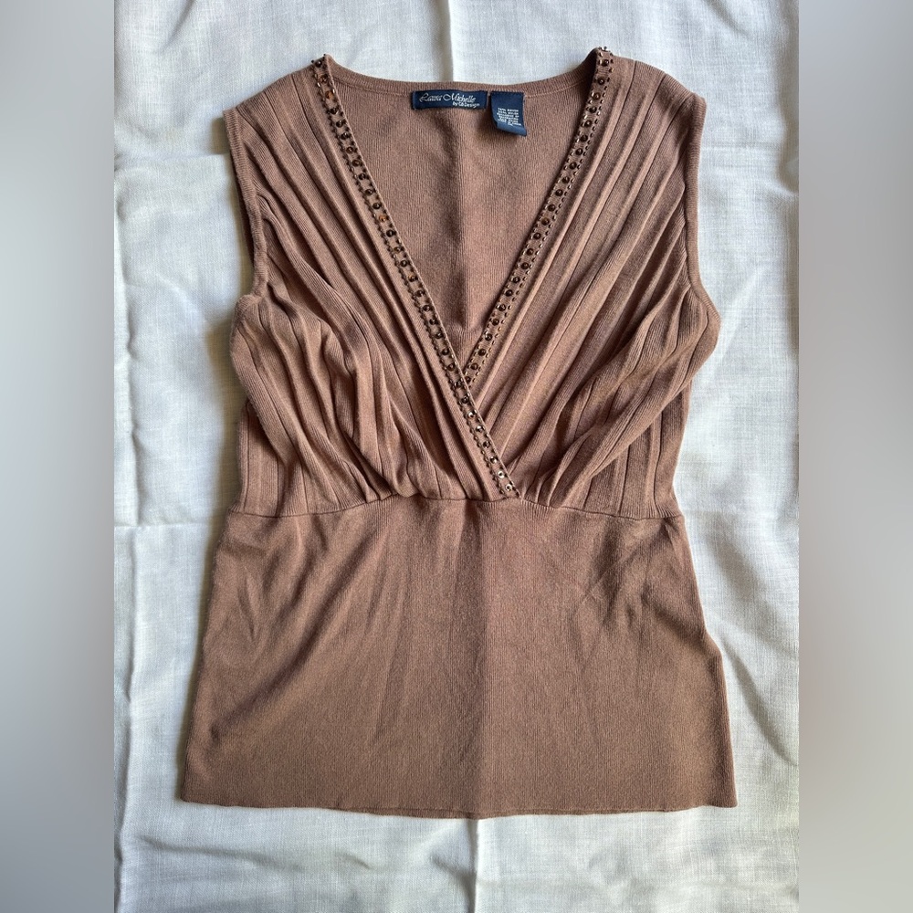 Laura Michelle brown sequined top, size medium